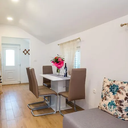 Bonaca Apartman